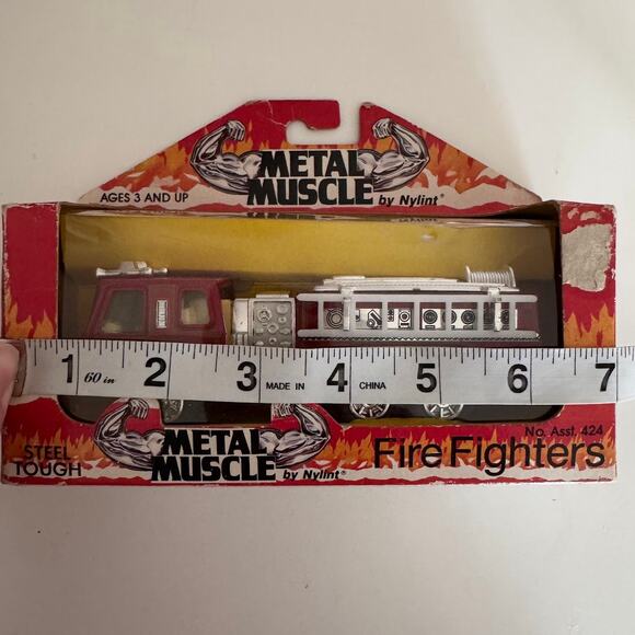 Vintage Metal Muscle By Nylint Red Firetruck Firefighters #424 Steel Tough - Picture 3 of 7